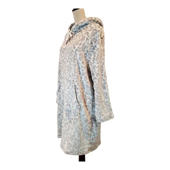 WILDFOX SZ S/M Oversized Snow Leopard Print Fleece Hoodie Loungewear Pajamas - Picture 4 of 11